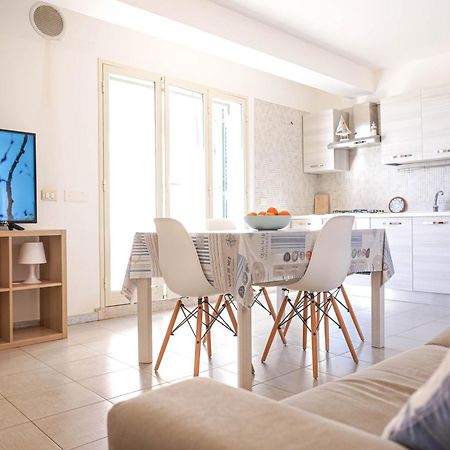 Attico Terrazza Cielomare Seaview Appartement Pozzallo Buitenkant foto