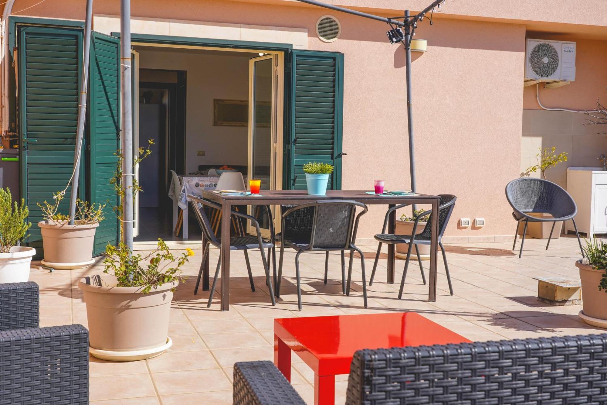 Attico Terrazza Cielomare Seaview Appartement Pozzallo Buitenkant foto
